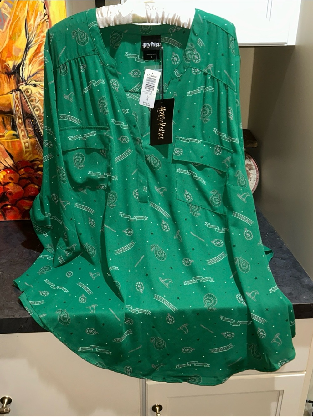 NWT Torrid Harry Potter Hogwarts Slytherin Harper Georgette Blouse 4 4X FANGIRL